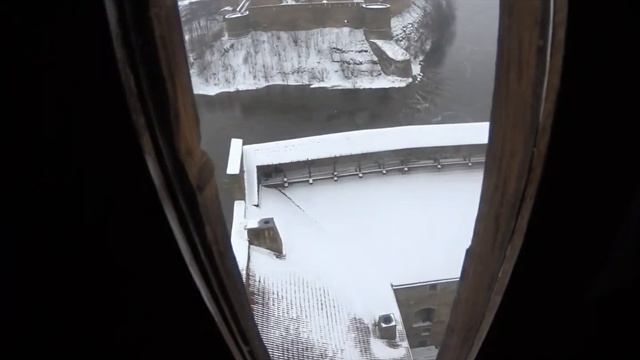 ПЕШКОМ ЧЕРЕЗ ГРАНИЦУ! смотреть онлайн