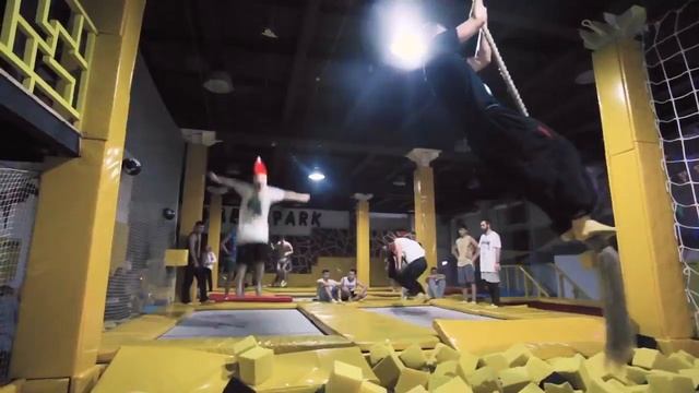 Батутная арена «Hero Park (Хиро Парк)» смотреть онлайн