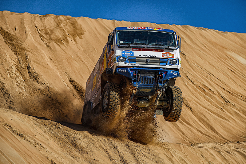 Экипаж Николаева остался в пустыне. «Дакар-2020», 9 января смотреть онлайн