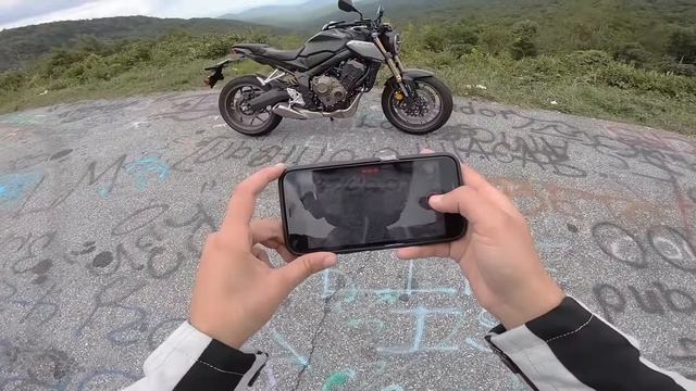 Honda CB650R： A Short Rider’s ThoughtsHonda CB650R: A Short Rider’s Thoughts