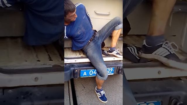 Всего хорошего Я здесь буду, в этой клеткеЕЕЕЕ!!!!. смотреть онлайн