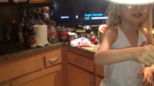 #86 light sparklers or pull game poppers with an adult смотреть онлайн