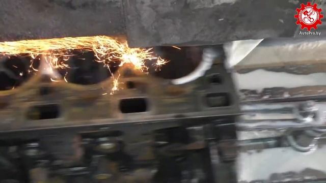 ШЛИФОВКА БЛОКА ЦИЛИНДРОВ ДВИГАТЕЛЯ. смотреть онлайн