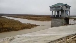 На Отказненском водохранилище завершаются работы по укреплению дамбы