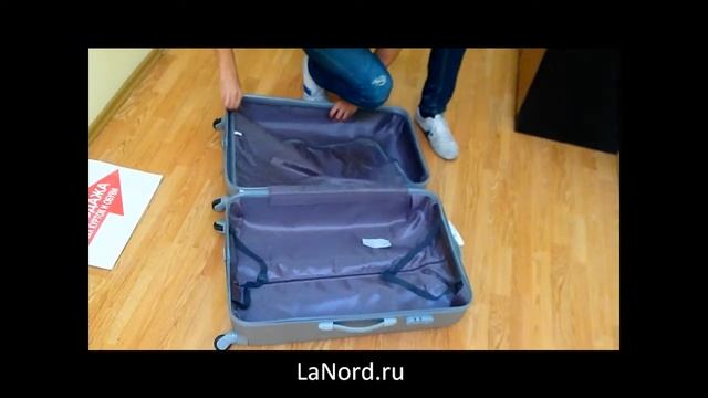 Пластиковый чемодан смотреть онлайн