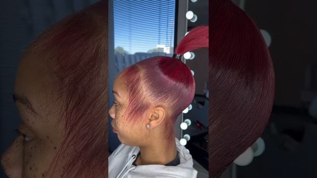SLEEK PONYYYYYY ?#vshowhair #shorts #hairtransition #ponytail #sleekponytails #hairstyles смотреть онлайн