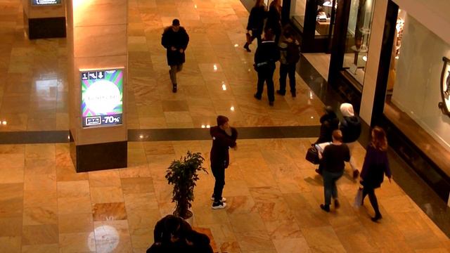 пранк танцем? (рекция на танец? я не знаю просто к чему это относится )) (MONATIK) смотреть онлайн