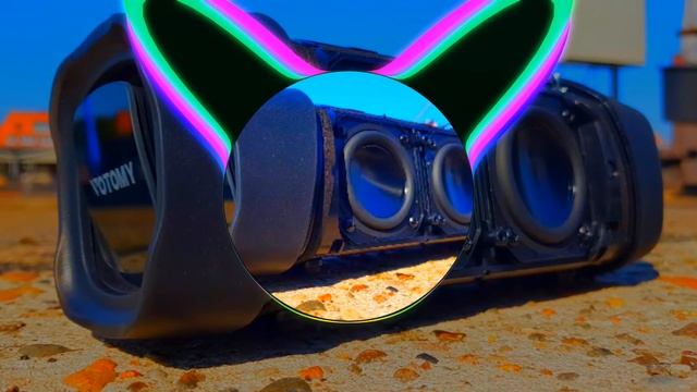 Mavee Merry Christmas original mix Extreme (Bass boosted) смотреть онлайн