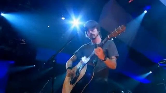 Foo Fighters - Razor (live on Jools Holland) [2005] смотреть онлайн