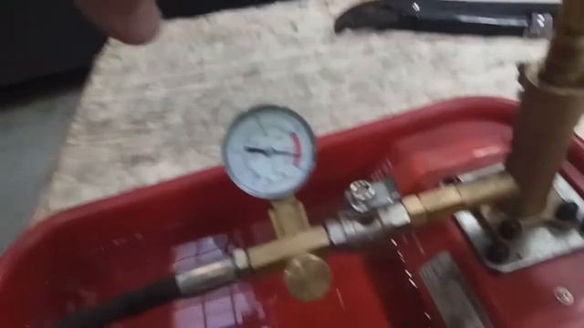 Испытание трубки из Римамид под давлением 40 Атмосфер смотреть онлайн