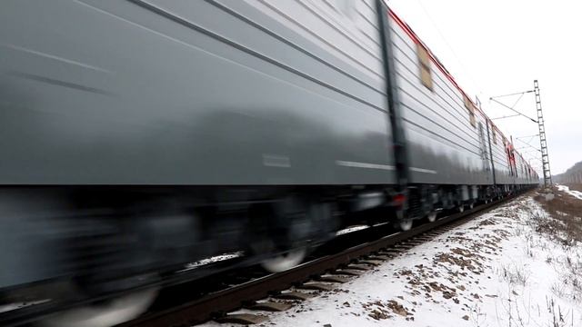 СПЛОТКА НОВЫХ ЭЛЕКТРОВОЗОВ 3ЭС4К С ЗАВОДА НЭВЗ смотреть онлайн