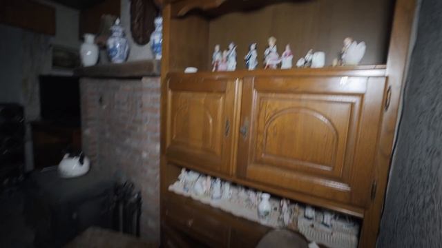 Untouched Abandoned House With Power In Belgium - This Was Unreal!
