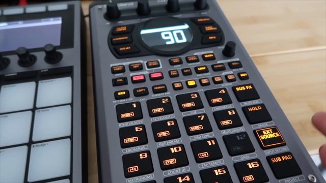 Roland SP-404 MKII Lofi Producer Review & ALL THE NEW FEATURES!! смотреть онлайн