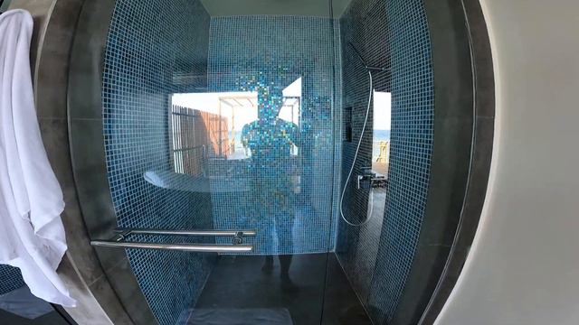 Обзор виллы на воде на Мальдивском курорте 