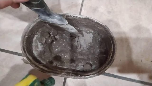 Лайф хак: как замесить небольшое количество "штукатурки" нужной консистенции смотреть онлайн