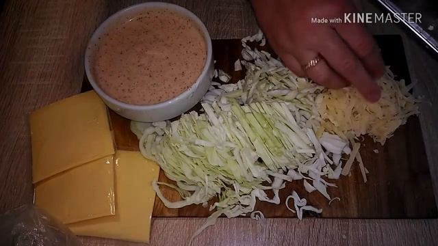 Сырная шаурма с очень вкусным соусом и индейкой! смотреть онлайн