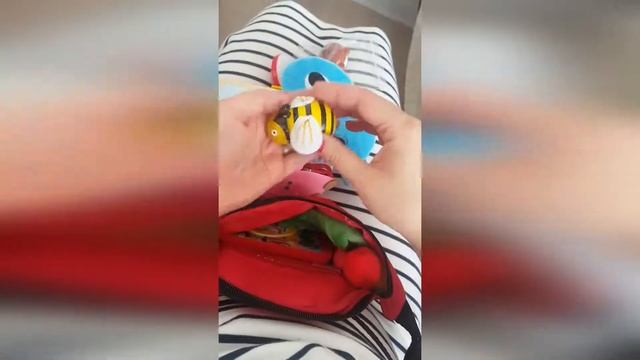 Маленький набор в поясной сумке для девочки 10 + мес смотреть онлайн