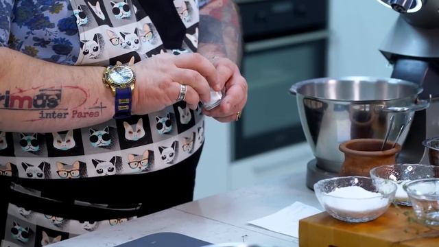 Луковый ХЛЕБ - вкуснейшая выпечка в домашних условиях! В гостях Александр Голышев! смотреть онлайн