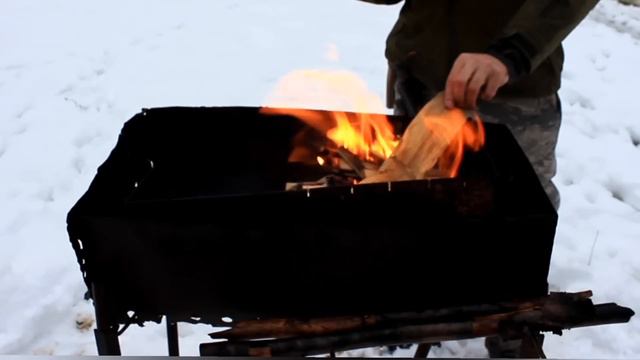 The simple life of a grandfather in the mountains, far from civilization. A house without light. смотреть онлайн