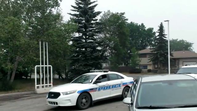Multiple RPS Responding & Arriving Code 3 To Foot Pursuit смотреть онлайн