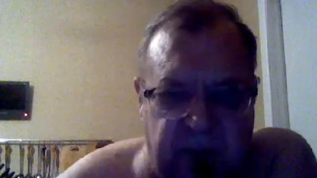 Видео с веб-камеры. Дата: 13 апреля 2013 г., 3:56. смотреть онлайн