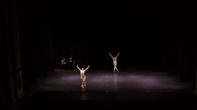fourPAIR ballet choreographed by Geoff Gonzalez (Clair De Lune by Debussy) смотреть онлайн