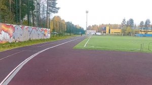 Влог как я гулял с друзьями на уроке физкультуры . Видео от 29.09.2023