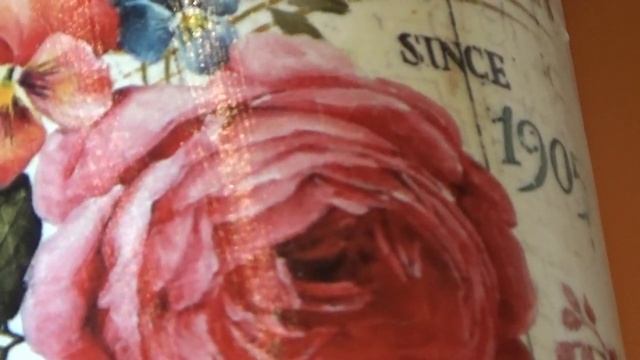 Переделка бюджетного кашпо Готовим подарки к Новому Году своими руками. смотреть онлайн