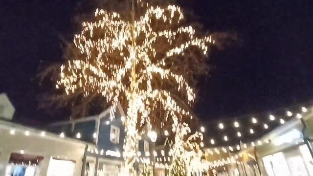 Batavia Stad в Нидерландах, Рождественские дни смотреть онлайн