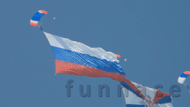 100 лет ВВС. Three flags Три флага смотреть онлайн