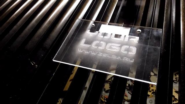 Лазерная гравировка на акриловом пластике. Zelcut.ru смотреть онлайн