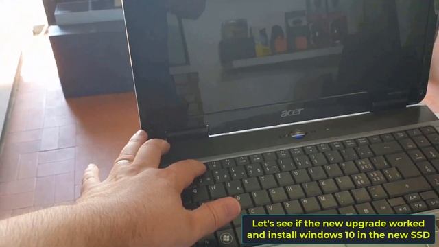 Acer Aspire 5541 SSD and RAM Upgrade and Windows 10 Install 2021. смотреть онлайн