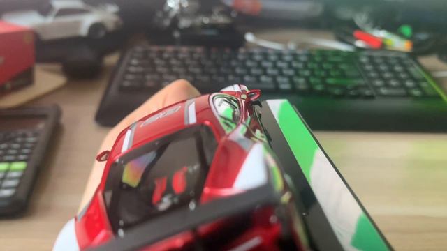 Обзор модели Ferrari 488 Challenge EVO в 1:43 от Bburago смотреть онлайн