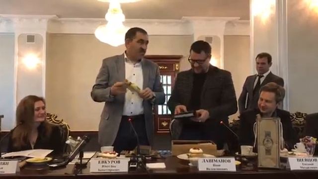 Форум блогеров «BlogING-2018» - подарки Lashmanov смотреть онлайн