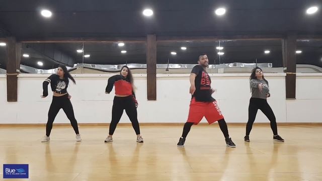 Taki Taki - Dj Snake Ft. Selena Gomez, Ozuna & Cardi B / ZUMBA