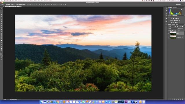 How to make DREAMY LANDSCAPE PHOTOS using the ORTON EFFECT! смотреть онлайн
