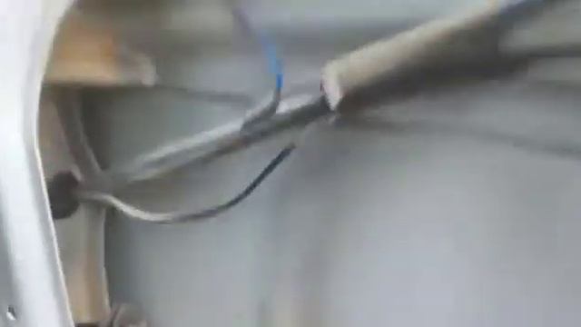 Почему стучала дверь?! смотреть онлайн