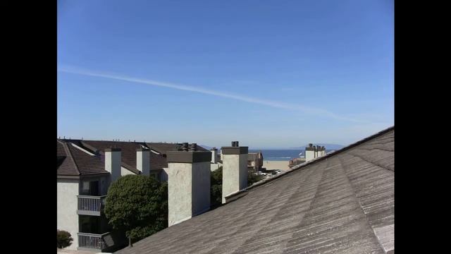 Oxnard Bank Owned Homes, Condo Style House For Sale With 2 Bedroom