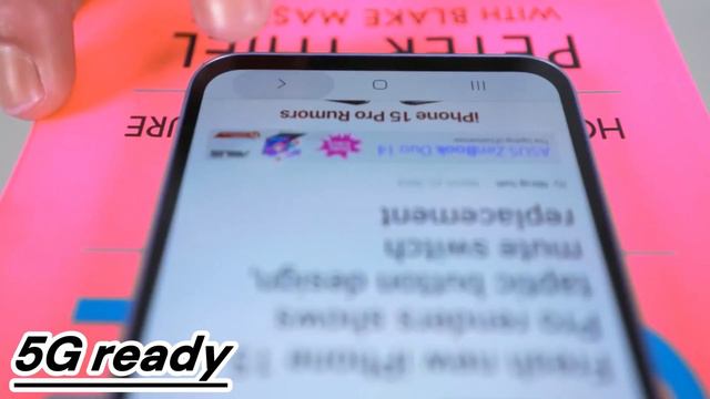 Samsung Galaxy A55 Vs Galaxy A35 !! Which One Is King смотреть онлайн