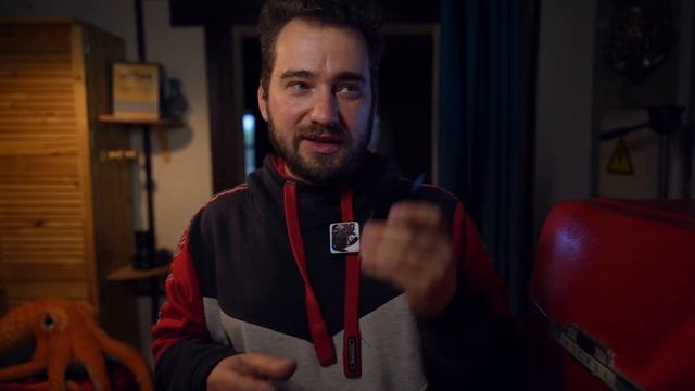 SONY случайно ВЫПУСТИЛА ШЕДЕВР (Sony Zeiss 55mm F/1.8)