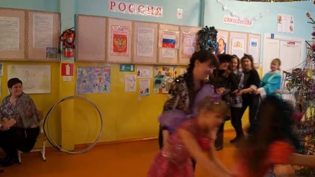 20131227132839 1 Новогодний хвост Бабы-Яги. смотреть онлайн