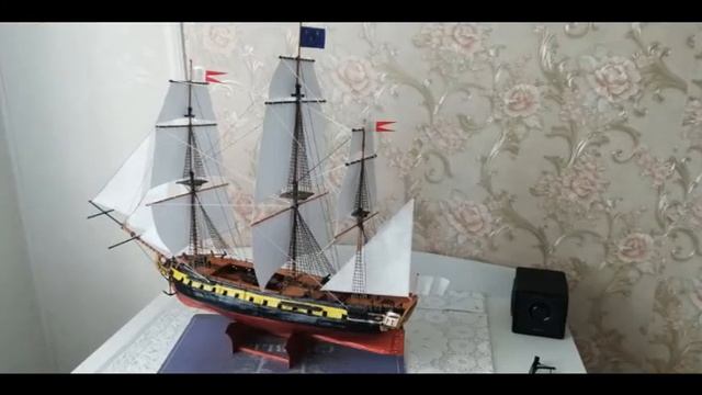 Фрегат La Belle Poule, модель из бумаги смотреть онлайн