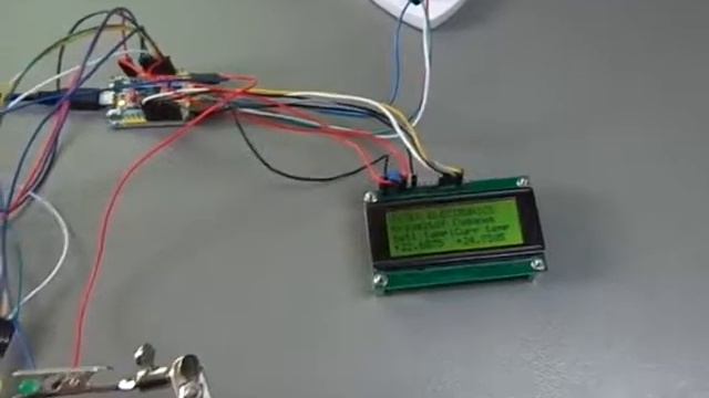 Thermostat made on STM32F030F4 & DS18B20 смотреть онлайн