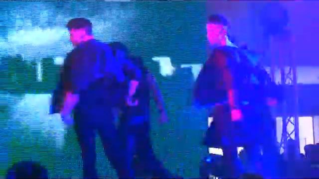 05.04 Ночь Скидок - концерт группы KAZAKY смотреть онлайн