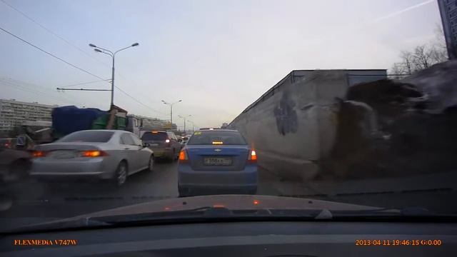 Пробка на Варшавке смотреть онлайн