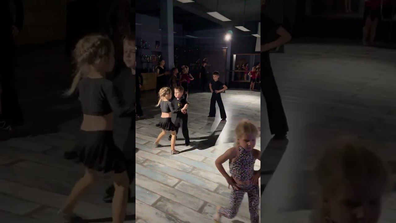 Пятница  ПрактикаAndrey and Mia #dance #ballroomdance #чача #пятница #бальныетанцы #краснодар