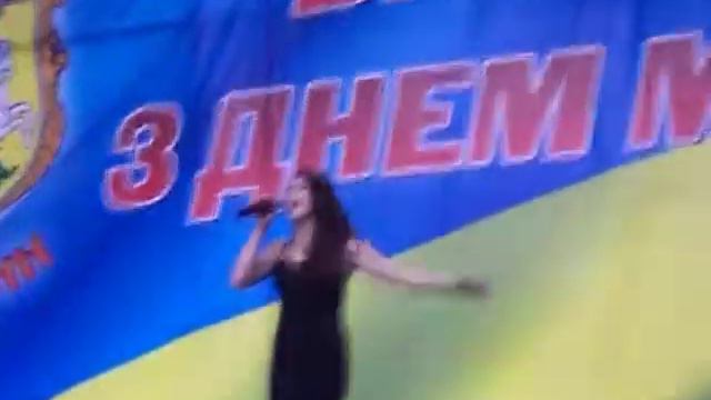 Концерт на День города песня Ты не в прошлом смотреть онлайн