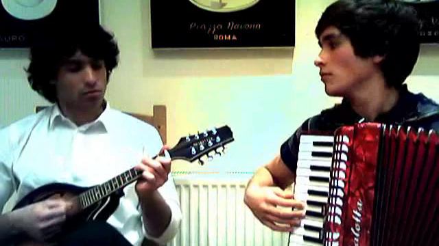 Torna a Sorrento - Accordion and Mandolin смотреть онлайн