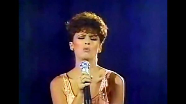 Sheena Easton: Telefone (Long Distance Love Affair) (semiwidescreen HQ audio)
