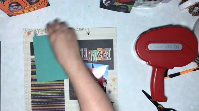 Quick And Easy Halloween Scrapbook Page смотреть онлайн